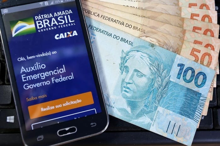 CPF irregular deixou muita gente de fora do auxílio emergencial
