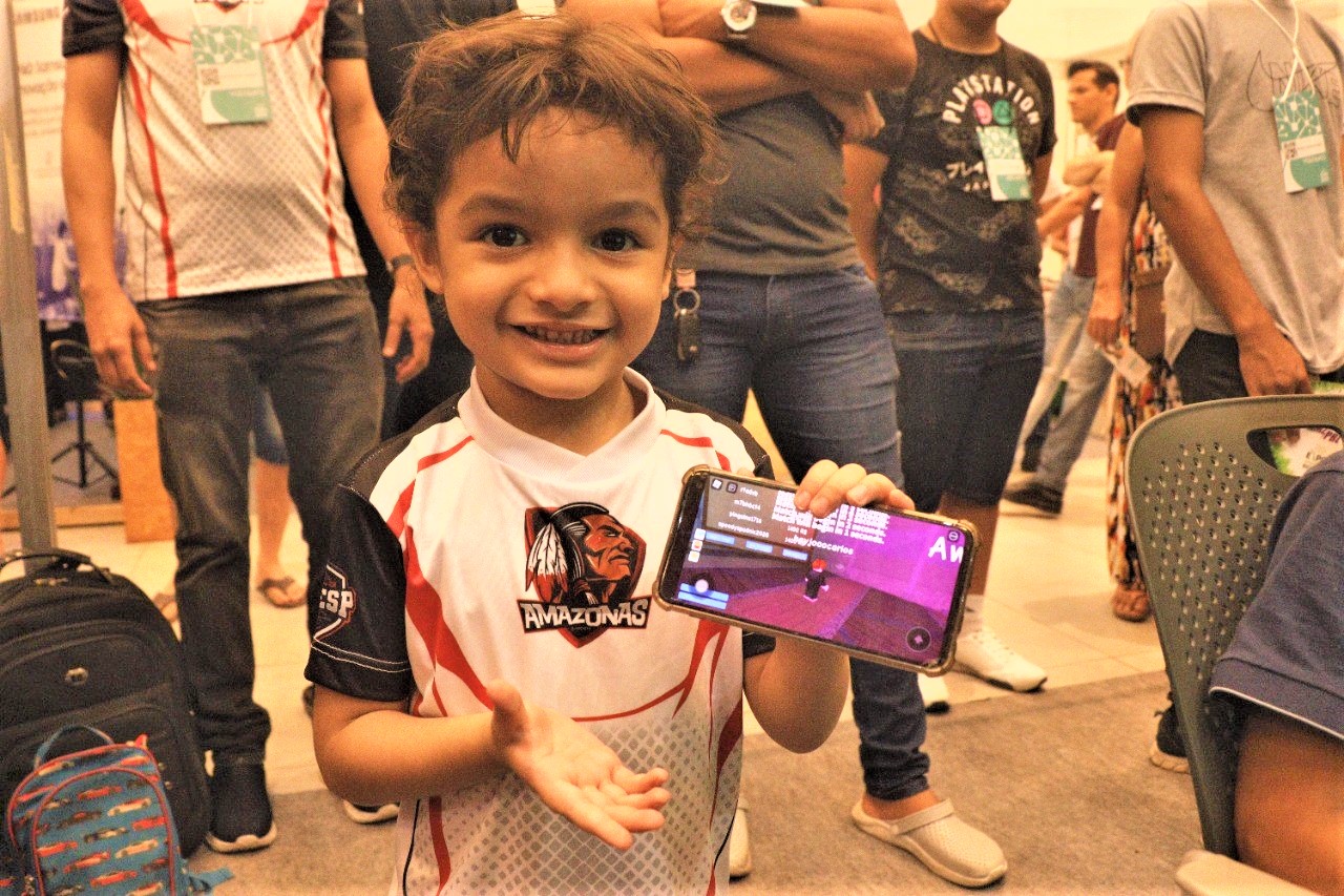 Tecnogame reúne fãs e jogadores de esportes eletrônicos em Manaus, as