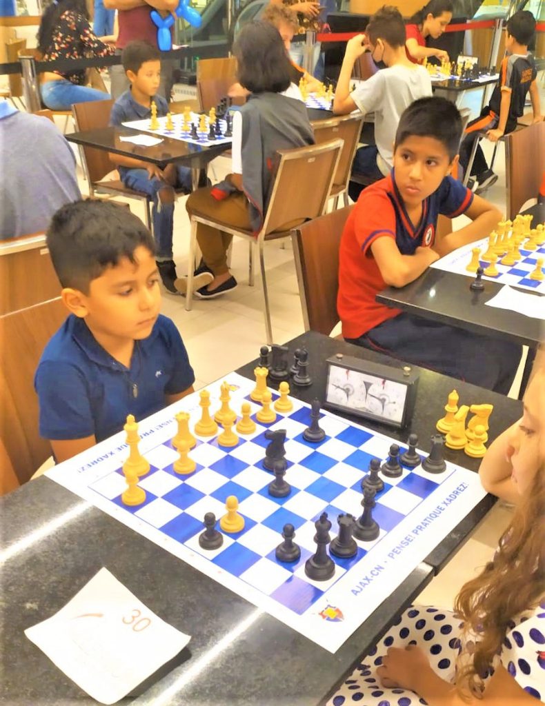 Aluna de 13 anos é campeã de xadrez dos JEAs em Manaus - Portal Em Tempo