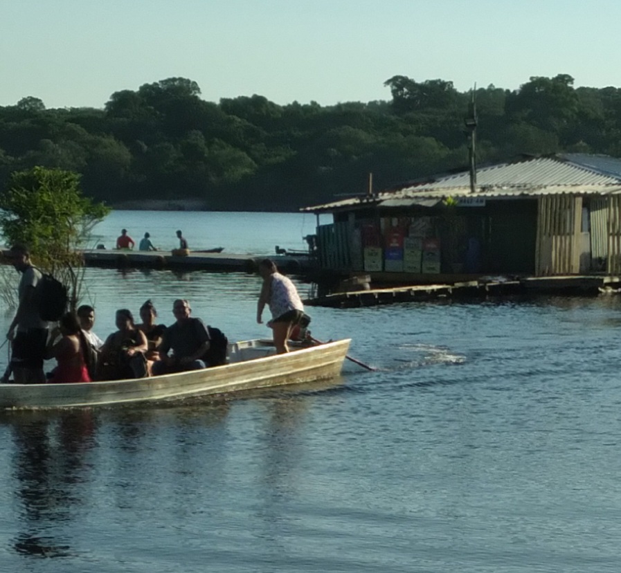 A insustentável defesa dos flutuantes no Tarumã-Açu