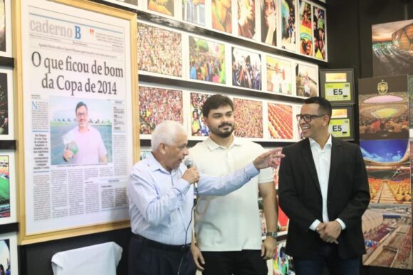Arena da Amazônia ganha exposição em homenagem ao jornalista Agnaldo de Oliveira Gomes Júnior - SEDEL Exposicao na Arena visa eternizar registros de Agnaldo Oliveira FOTO Antonio Lima Secom 768x512 1 Arena da Amazônia ganha exposição em homenagem ao jornalista Agnaldo de Oliveira Gomes Júnior - SEDEL Exposicao na Arena visa eternizar registros de Agnaldo Oliveira FOTO Antonio Lima Secom 768x512 1