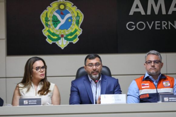 Governador Wilson Lima torna permanente Comitê de Enfrentamento a Eventos Climáticos e Ambientais - WhatsApp Image 2025 01 27 at 13.49.36 1 1024x682 1 Governador Wilson Lima torna permanente Comitê de Enfrentamento a Eventos Climáticos e Ambientais - WhatsApp Image 2025 01 27 at 13.49.36 1 1024x682 1