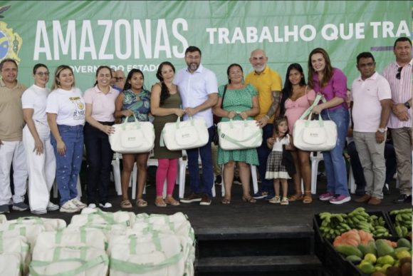 Mais de R$ 1,5 milhão é destinado à produção rural em Rio Preto da Eva - WhatsApp Image 2025 05 27 at 16.04.49 768x512 1 Fotos: Mauro Neto e Maurílio Rodrigues / Secom