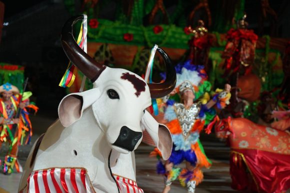 Com encerramento marcado por grandes apresentações, apuração do Festival Folclórico do Amazonas acontece nesta segunda-feira - corre campo Foto: Divulgação