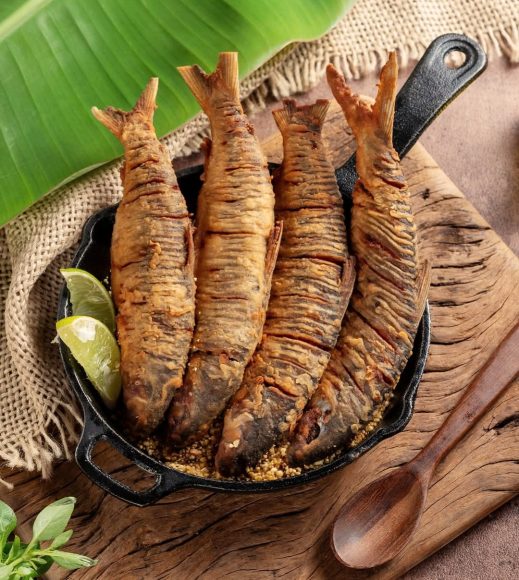 Pais de barriga cheia - Sagrado Peixe sardinhas fritas no melhor da cozinha regional Sagrado Peixe, sardinhas fritas no melhor da cozinha regional