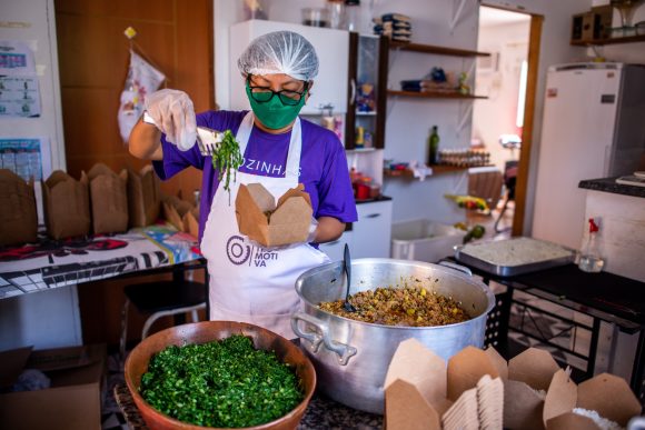 Programa Cozinhas Solidárias (Combate à fome)