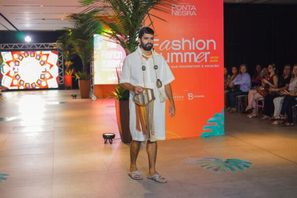 Tendências, e VIPs, na passarela - O manauara ama moda “O manauara ama moda"