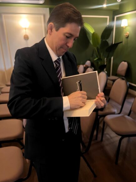 Lançamento da biografia reacende memória de Sócrates Bomfim, um dos grandes pensadores da Amazônia - WhatsApp Image 2025 12 01 at 14.39.39 1 Sócrates Bomfim Neto, CEO do Jornal do Commercio. (Foto: Mônica Freires)