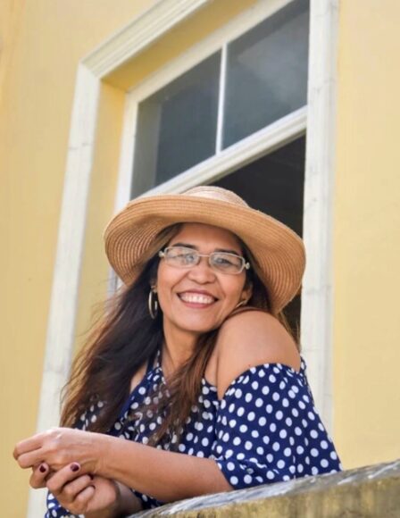Ouro na obra de Rejane Melo - B1d Rejane, “desde então, foi como se o mundo tivesse se aberto para mim"
