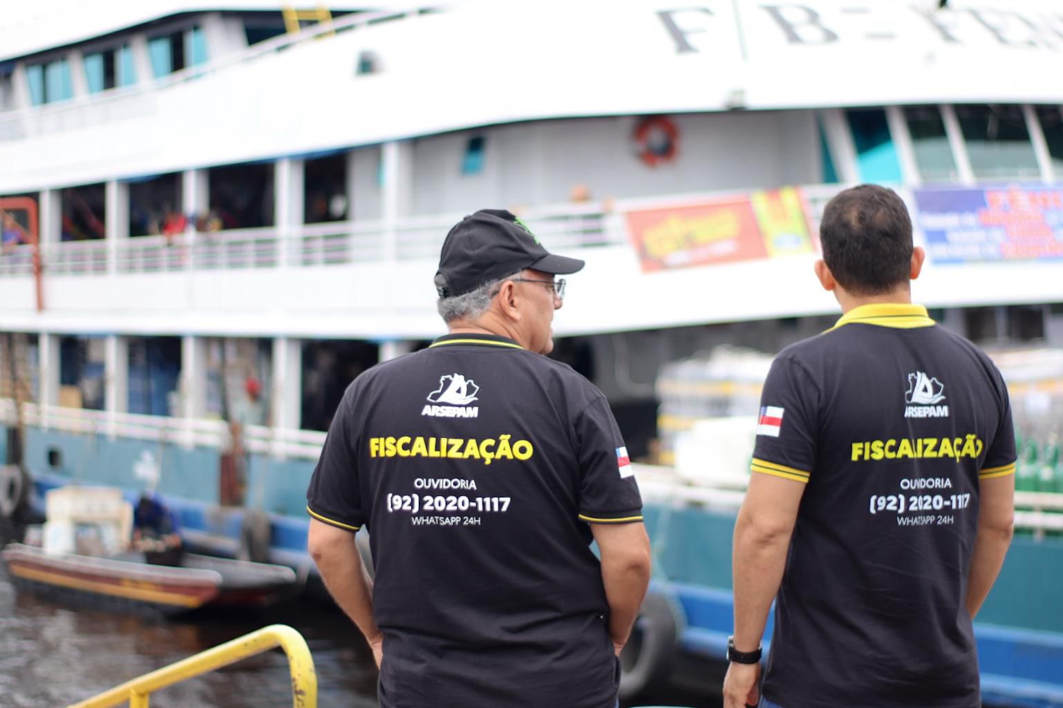 Embarcações operam transporte entre municípios do Amazonas. (Crédito: Raquel Oliveira/Arsepam)