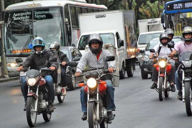 Desafio da mobilidade nas grandes cidades abre espaço para as motocicletas. (Divulgação)