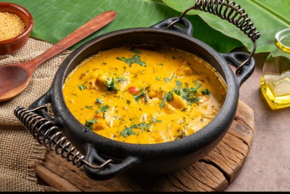 Moqueca de pirarucu com camarão, uma experiência mais gastronômica.