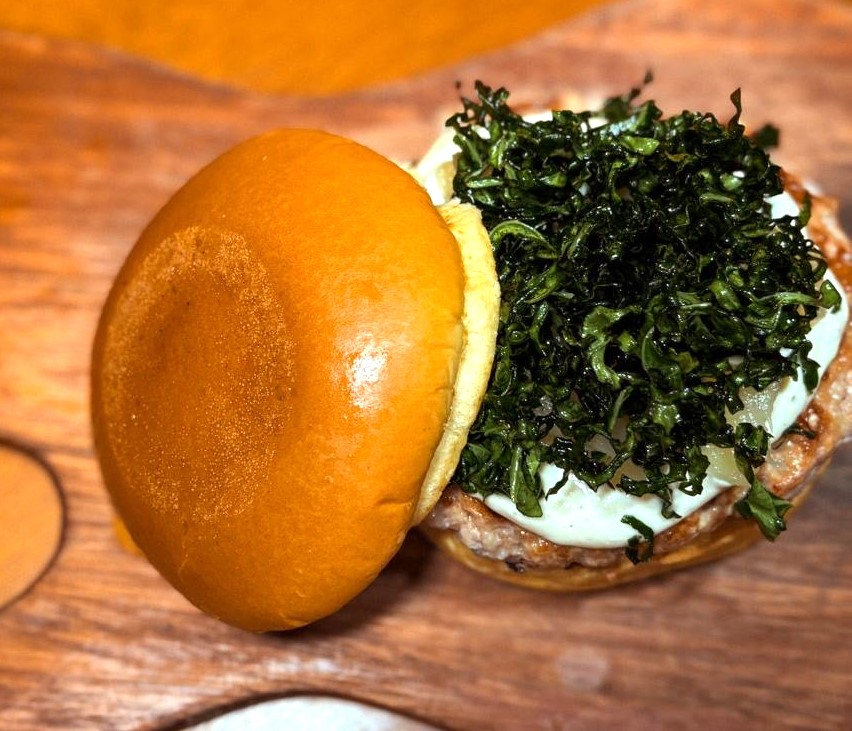"Aposto que o Pork Burger será o grande carro-chefe da casa”