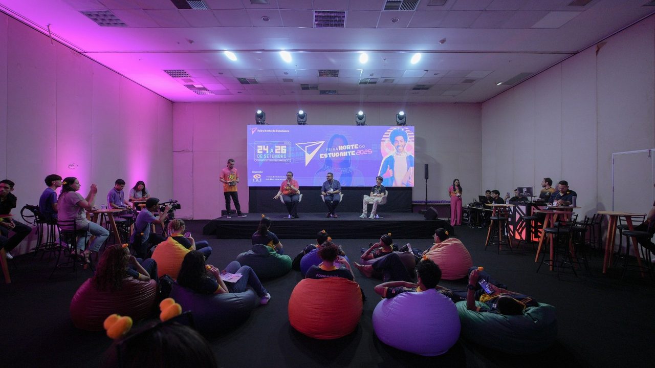 Em busca do primeiro emprego? Feira Norte do Estudante ajuda a montar currículo, simular entrevista e tirar foto profissional em Manaus - image 1