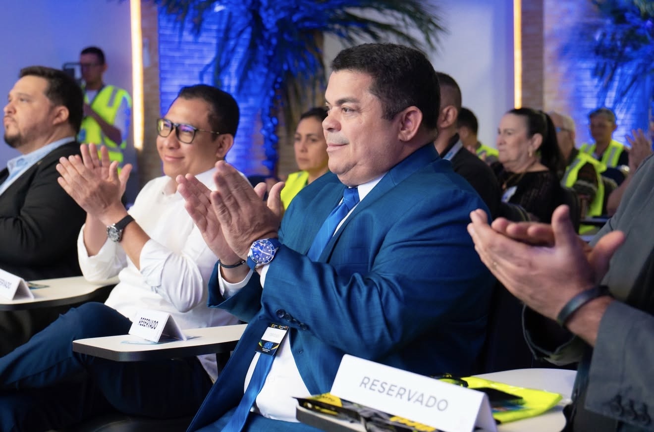 Despachantes discutem futuro do comércio exterior em Manaus - chibatao4