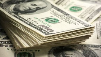 Dólar no fim de 2026 continua em R$ 5,20, projeta Focus - Foto: Canva/Reprodução
