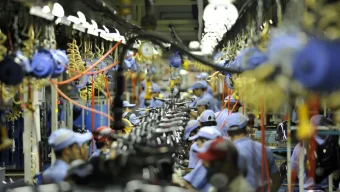 industrias_fabricas_de_motocicletas_industrias_fabricas_santos_fc2610100917-1
